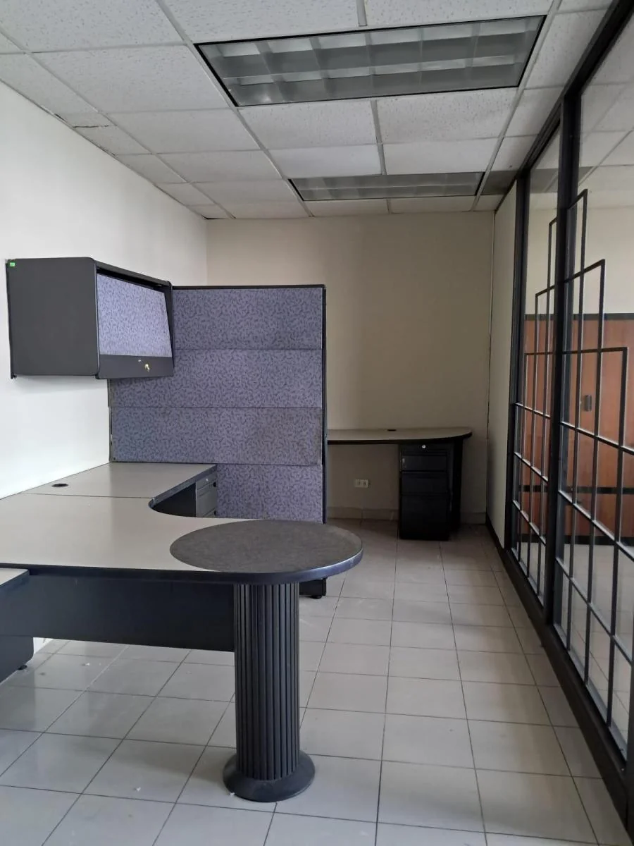 Venta de Oficina en Edificio Corporativo Torres del Norte Keneddy Jy, Guayas — imagen 3