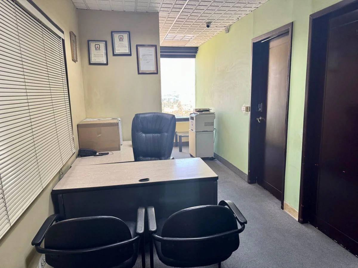 Nortte. en Edificio de Lujo Corporativo Exclusivo. Vendo 249 m² de Oficina Espectacular Vista, Guayas — imagen 5