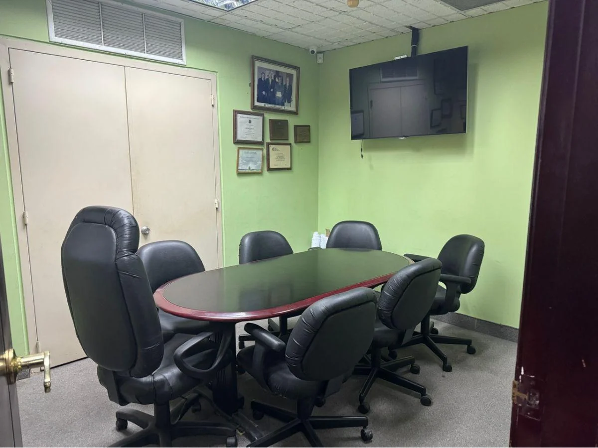 Nortte. en Edificio de Lujo Corporativo Exclusivo. Vendo 249 m² de Oficina Espectacular Vista, Guayas — imagen 4