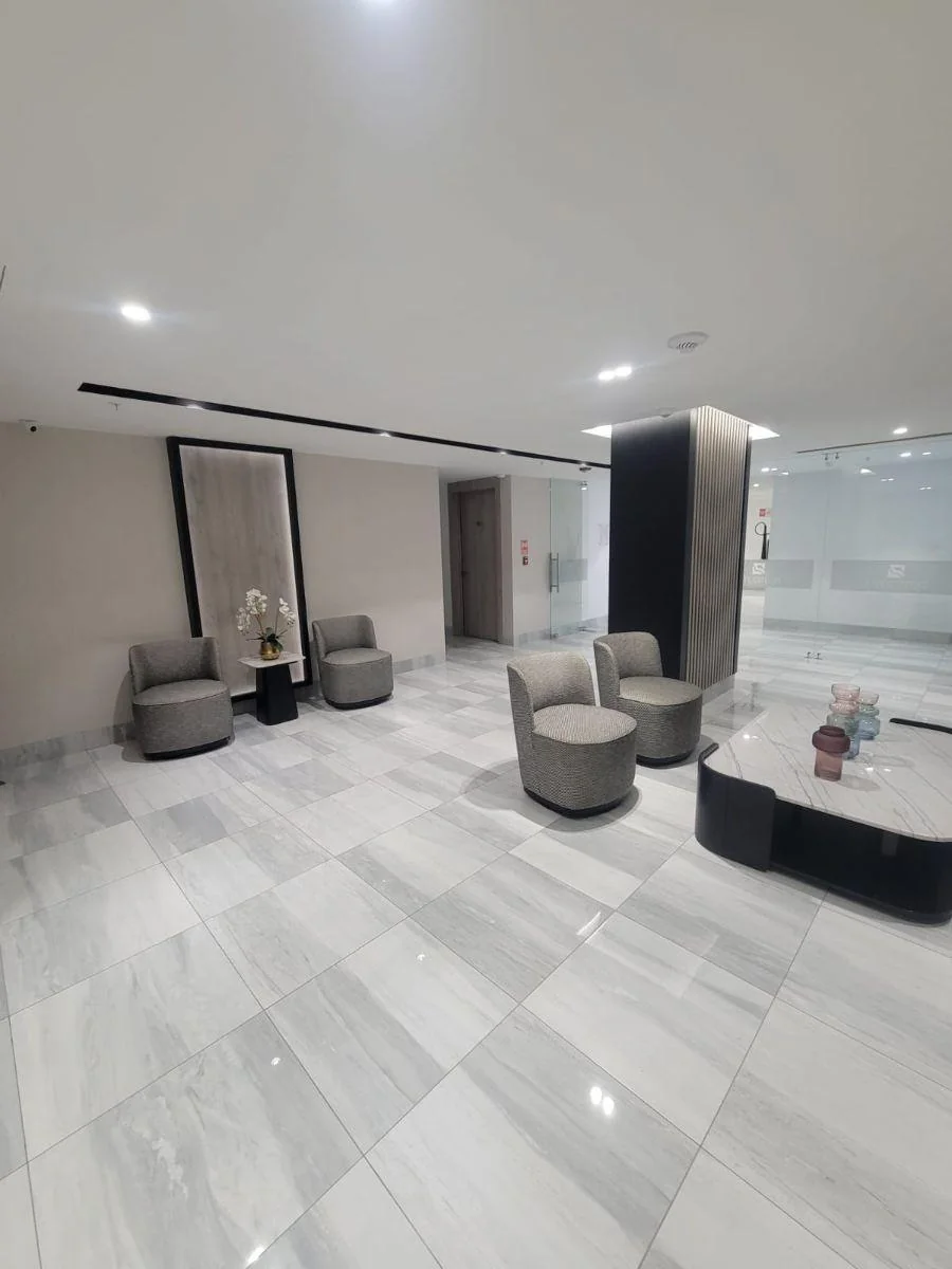 Venta de Oficina Platinium 2 Samborondon, Guayas — imagen 2