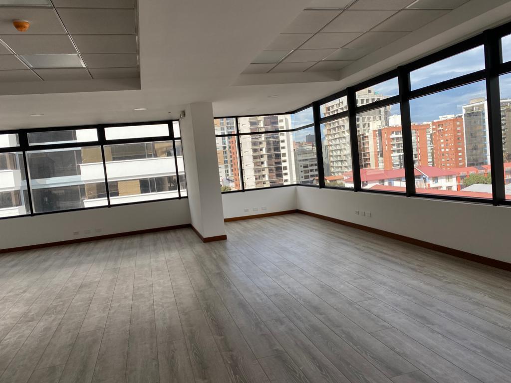 Hermosa Oficina Vista Panorámica - Av República del Salvador — imagen 8