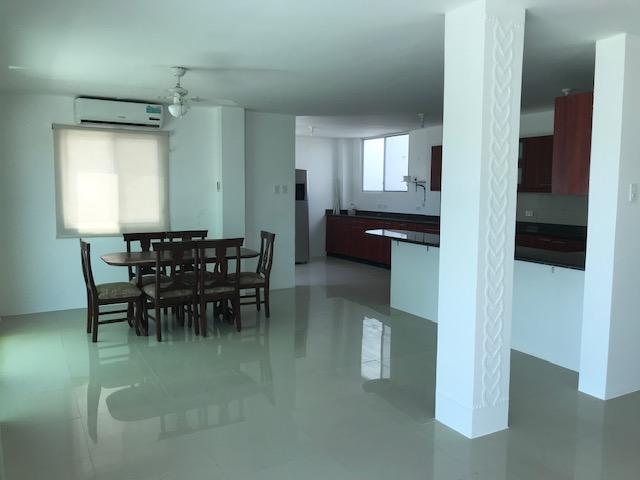 Amplia Casa con Vista Al Océano en El Exclusivo Conjunto Ciudad del Mar, Manta, Ecuador, Manabí — imagen 2