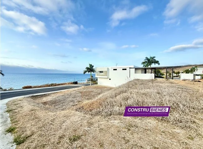 Terreno en venta en Manta — imagen 1