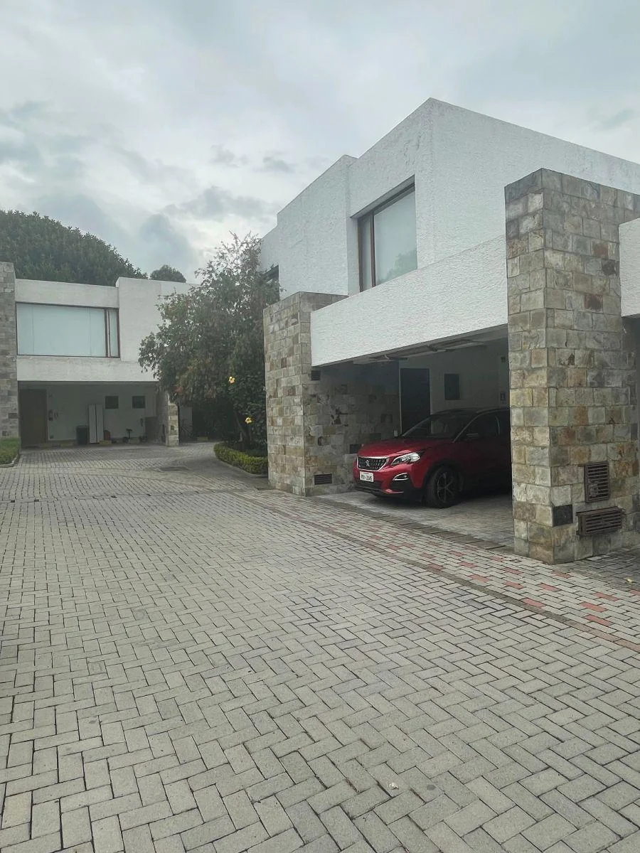 Excelente Casa de Venta Estilo - Londoño - Seguridad — imagen 5
