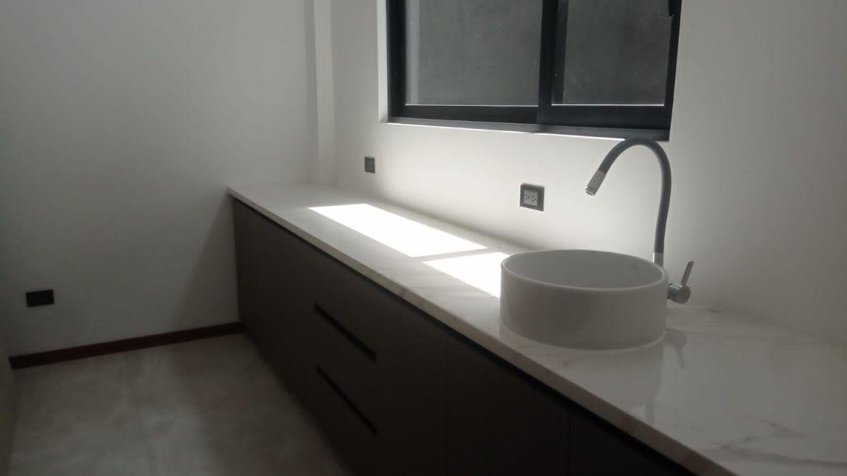 Vendo Amplia Casa por Estrenar en Tumbaco Sector Collaqui — imagen 4