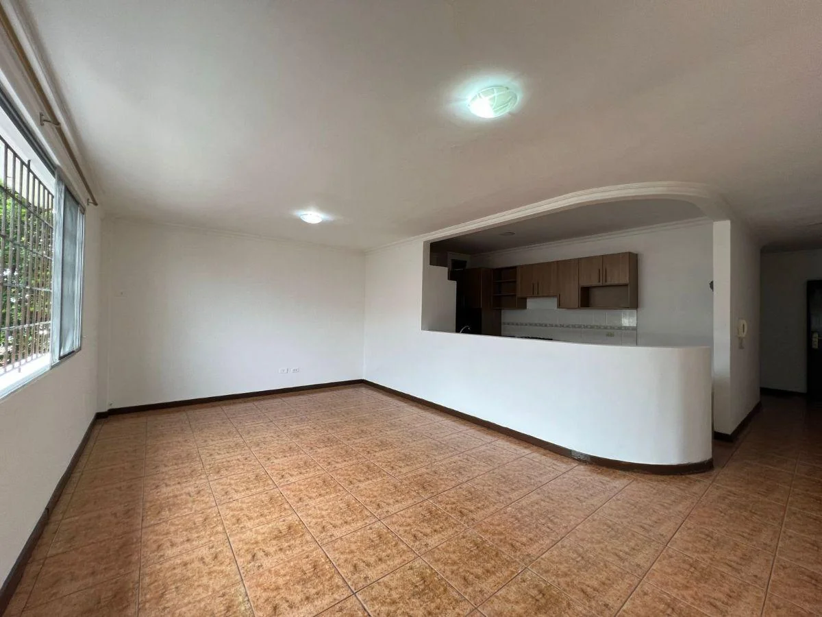 Casa Rentera de 366 m² con 4 Unidades en Venta en Ciudadela Albatros, Norte de Guayaquil, Guayas — imagen 4