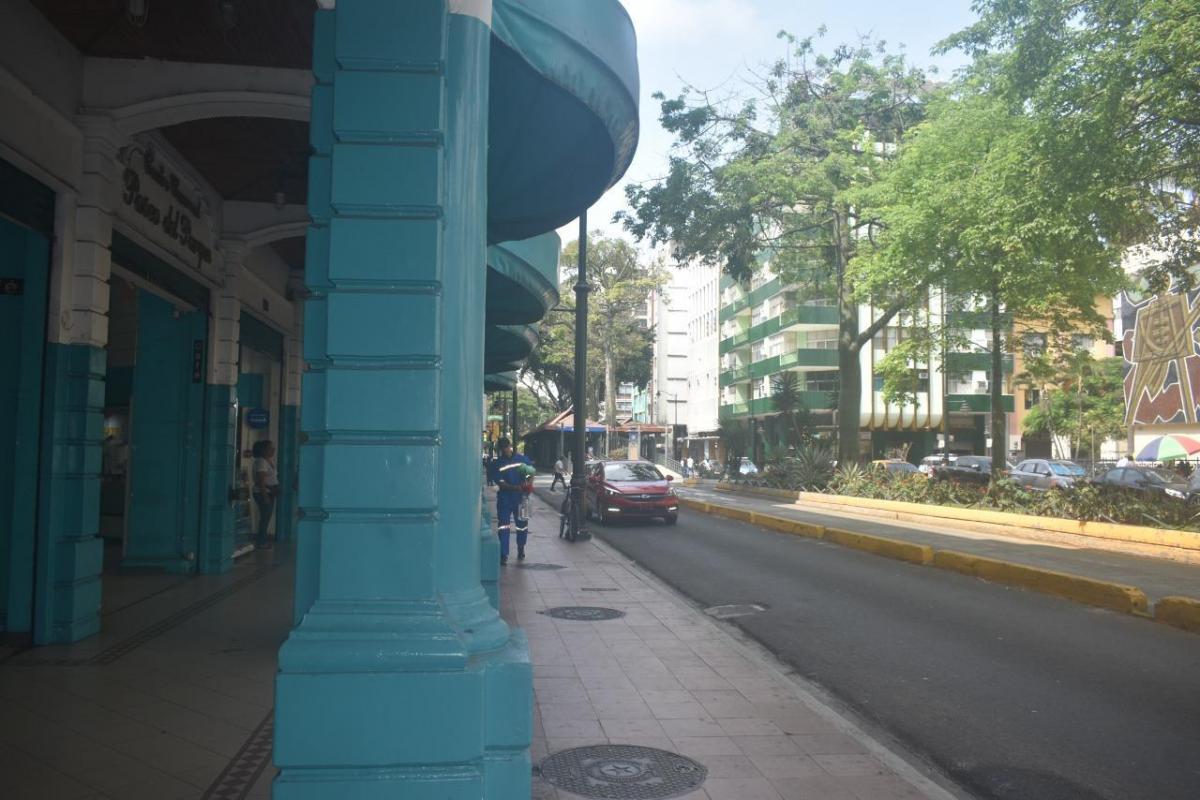 De Venta Oficina en El C. C Paseo del Parque - N. Dorado, Guayas — imagen 9