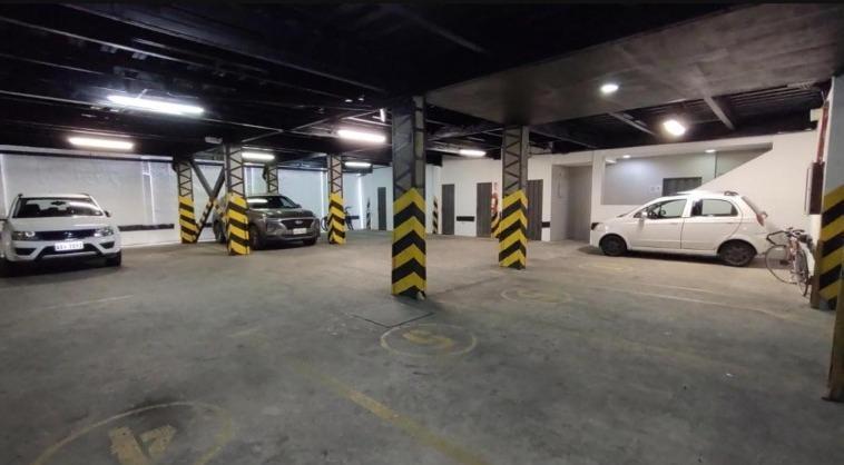 Oficina en Venta 53.08 m² - Edificio Ejecutivo, Kennedy Norte, Guayaquil, Guayas — imagen 2