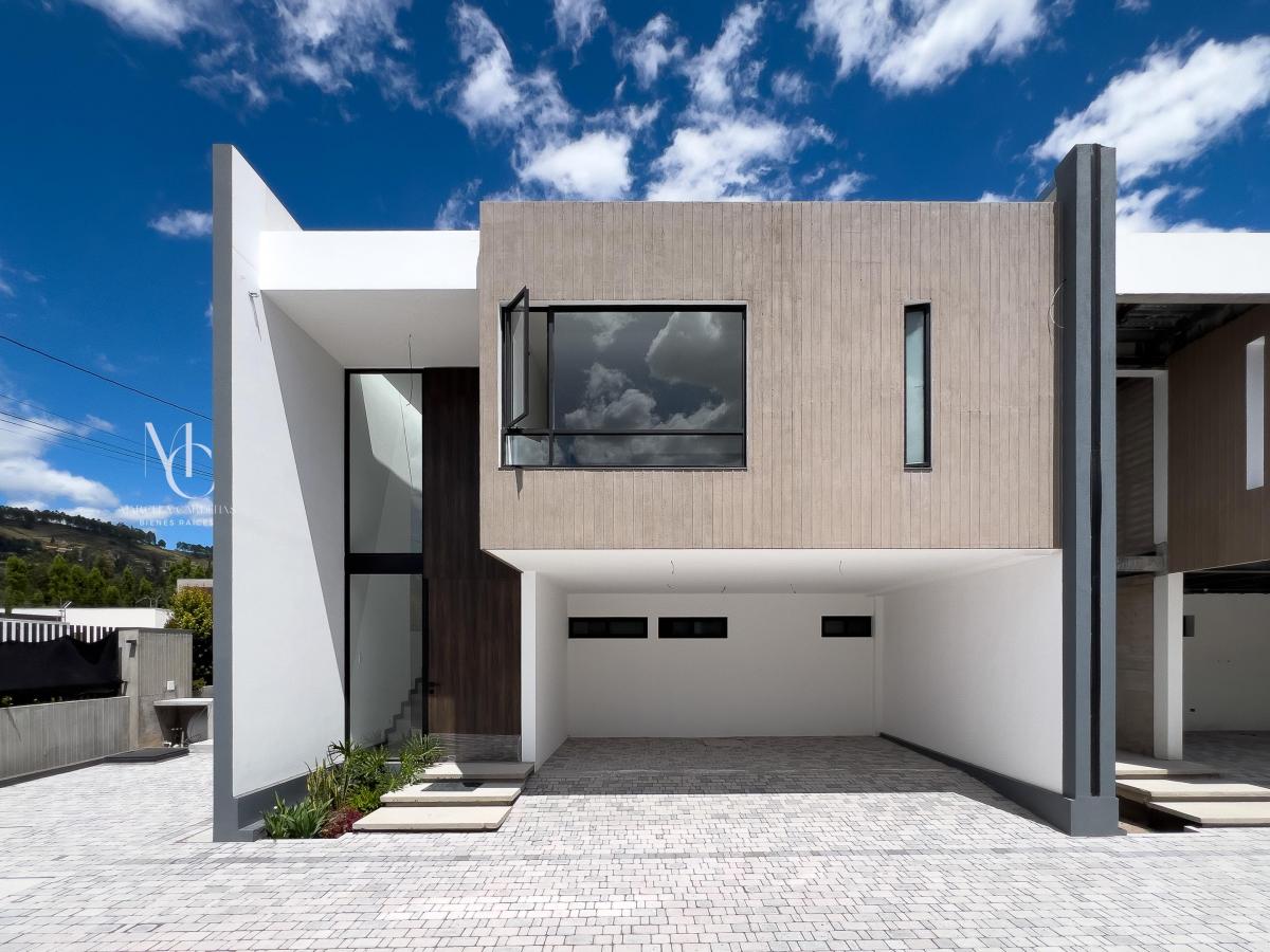 Casa con 3 Habitaciones en Venta en Tumbaco, 340 m² Terreno — imagen 10