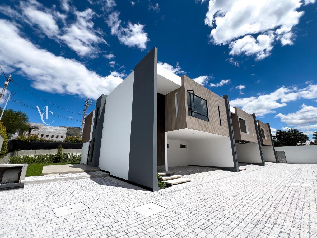 Casa con 3 Habitaciones en Venta en Tumbaco, 340 m² Terreno — imagen 9