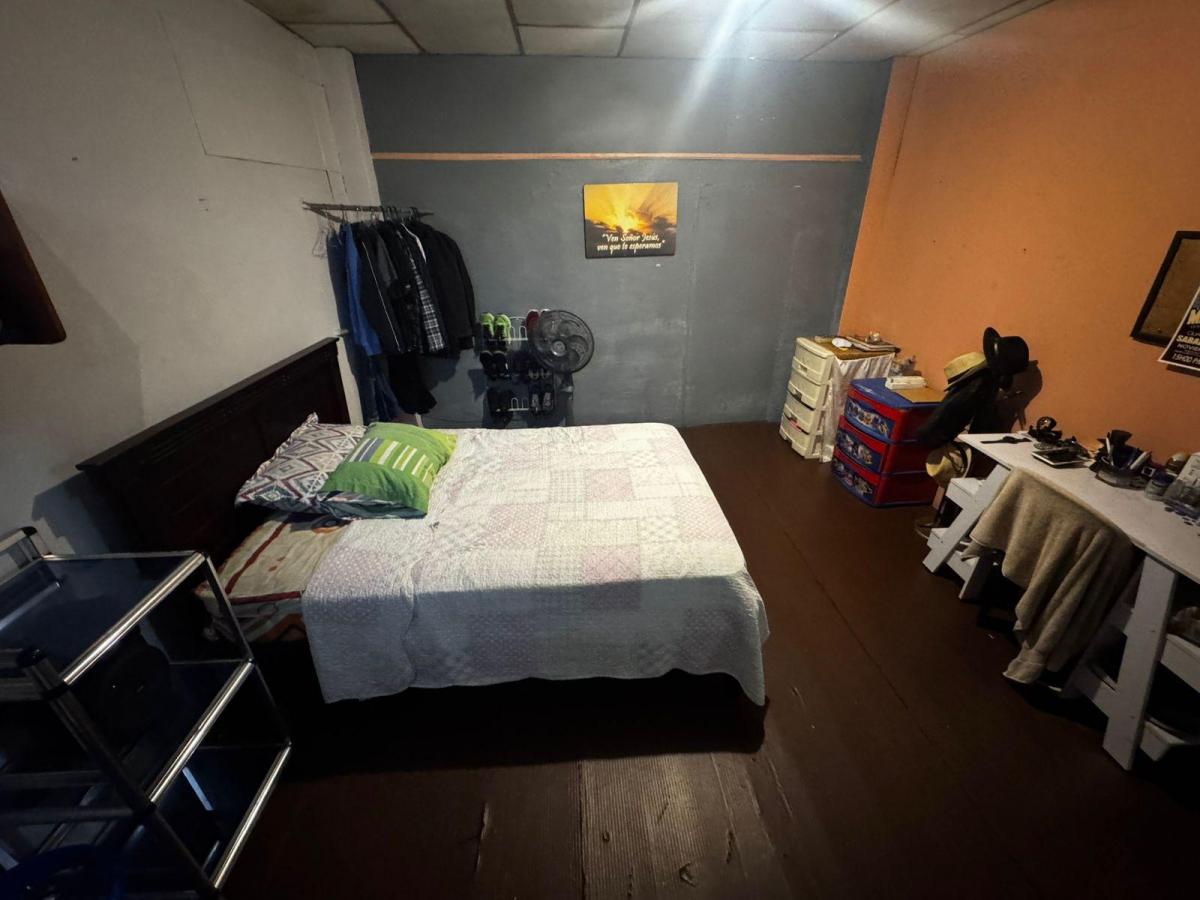 Propiedad en Venta en Los Rios y General Gómez Esquinera, Guayas — imagen 3