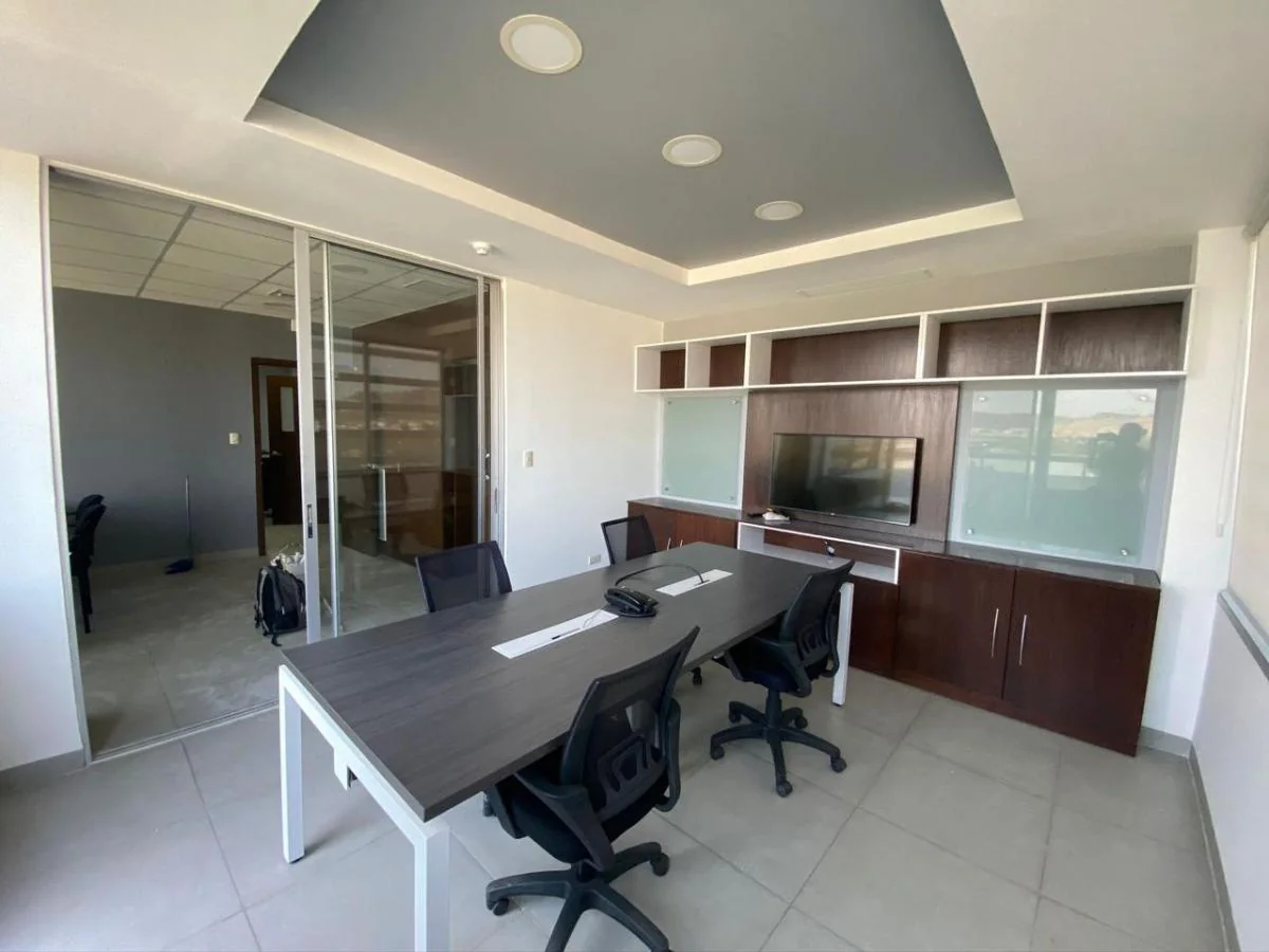 Excelente Inversión Vendo Oficina Amoblada, Moderna, Buenos Acabados - River Plaza, Guayas — imagen 4