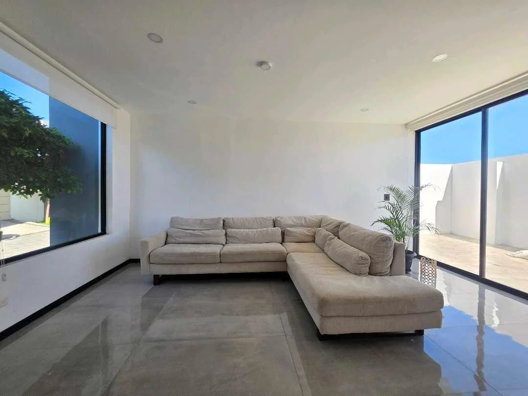 Vendo Casa en Piamonte, Sector Gavilanes, Sur de Manta, Urb. Cerrada, Manabí — imagen 9