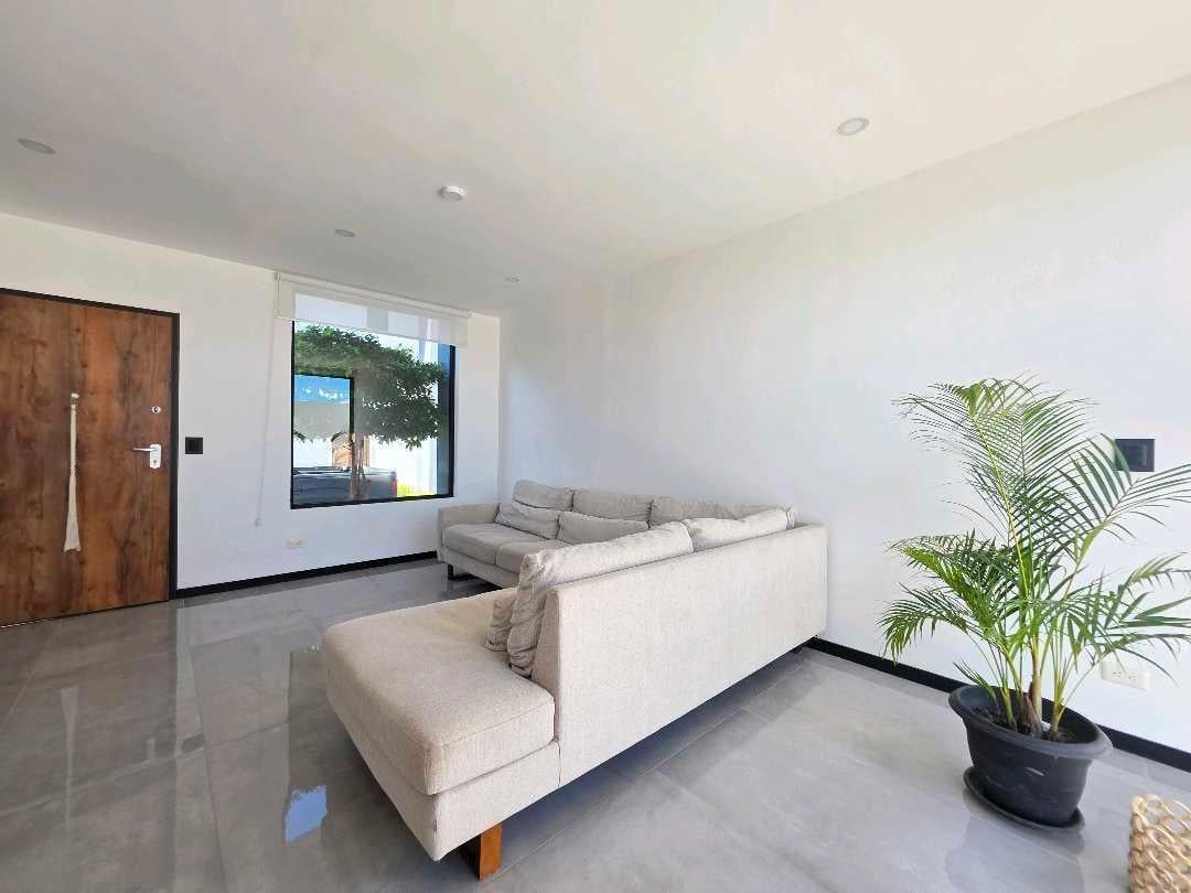 Vendo Casa en Piamonte, Sector Gavilanes, Sur de Manta, Urb. Cerrada, Manabí — imagen 8