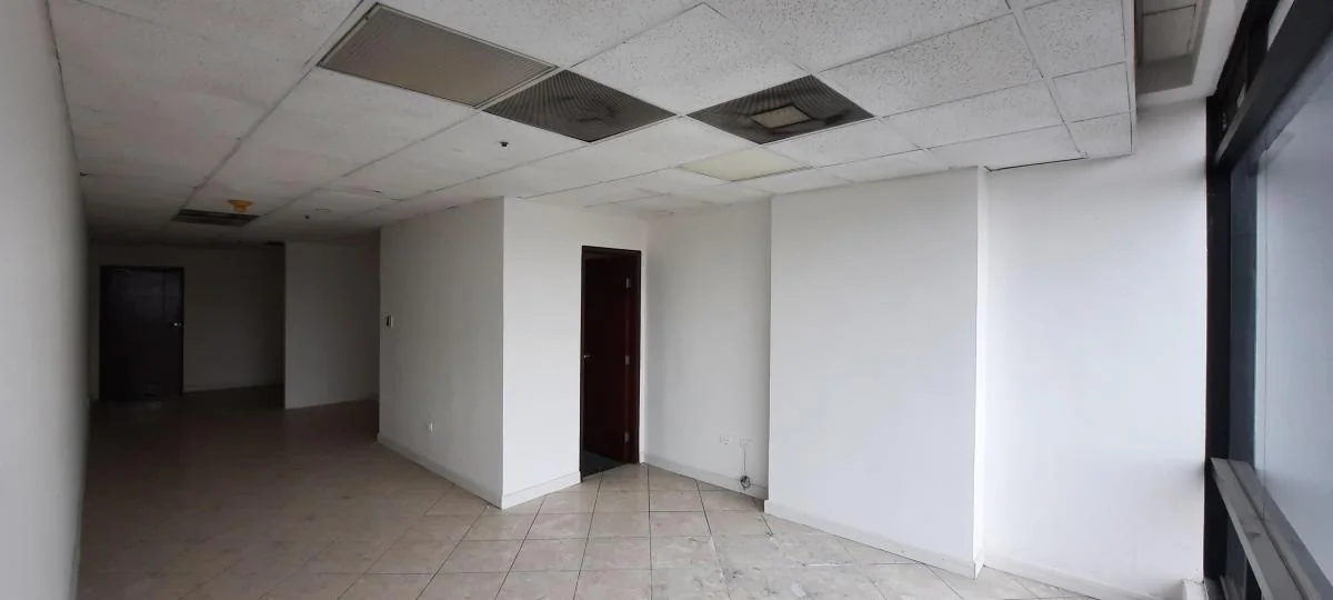 World Trade Center, Oficina en Venta, Oportunidad!, Guayas — imagen 4