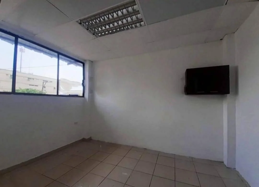 Atención Inversionistas! Propiedad Comercial en Venta 234 M²| Cc Mall del Sol, Guayas — imagen 2