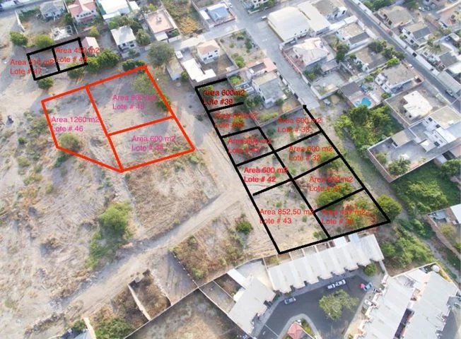 Terreno en venta en Manta — imagen 1