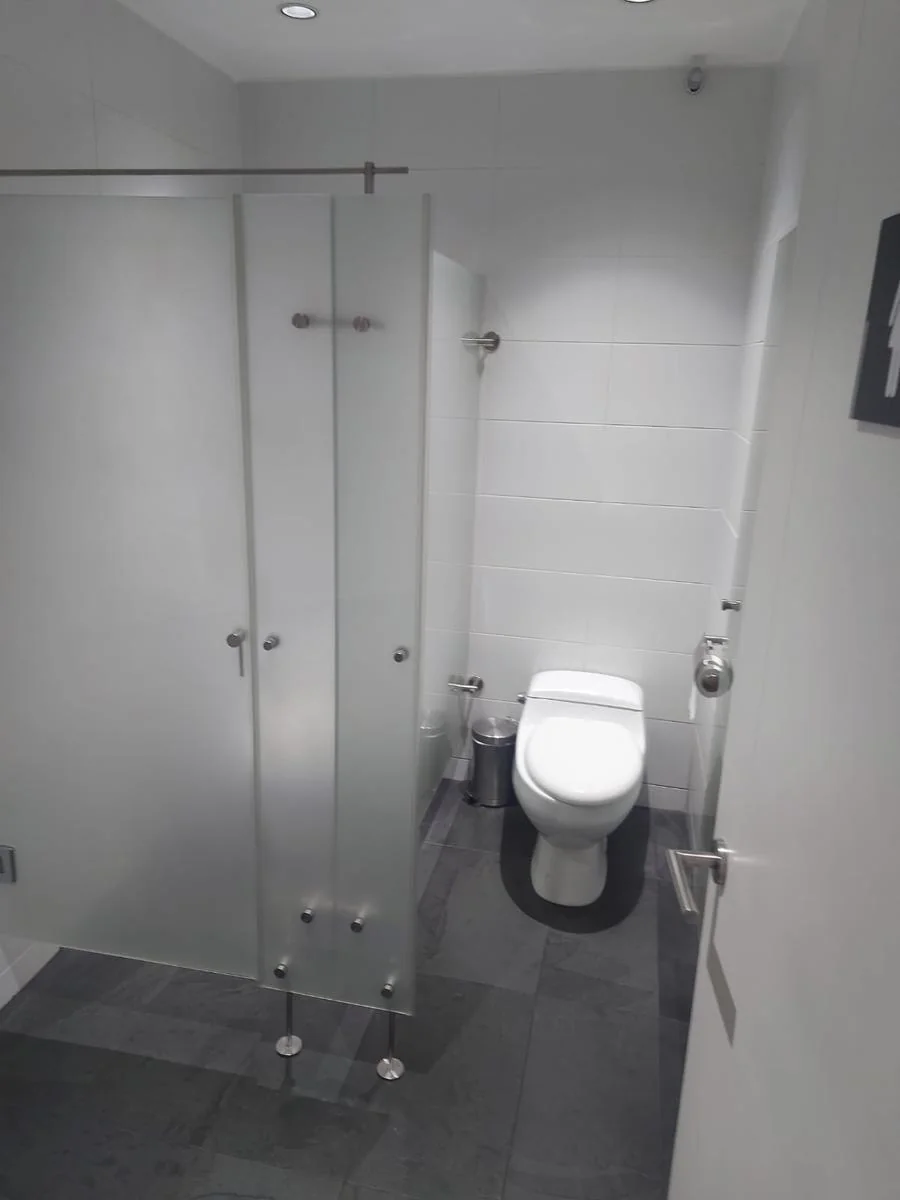 Oficina de Venta Ubicada en Quito, Edificio Concorde, 12 de Octubre — imagen 2