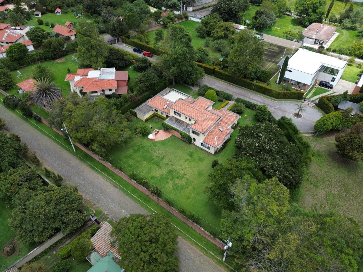 Casa de Venta con Gran Terreno en Puembo. Excelente Precio. La Mejor Zona de Puembo — imagen 6