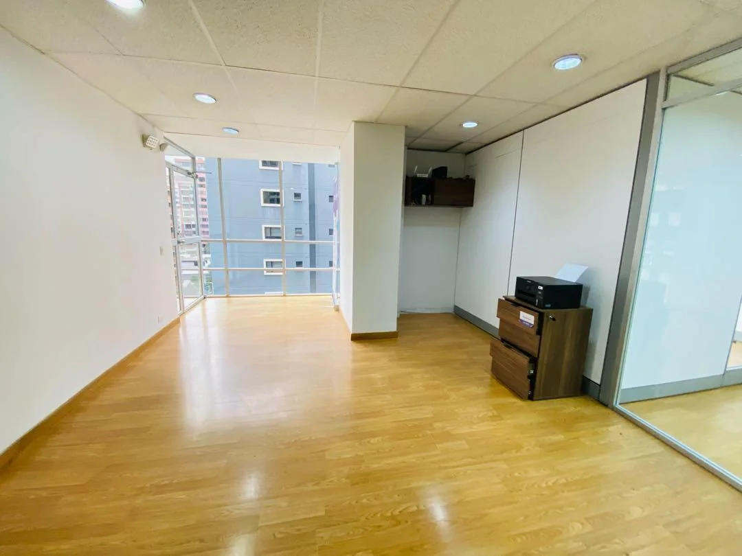Republica de El Salvador, Oficina en Venta, 179.22 m², 3 Ambientes — imagen 5