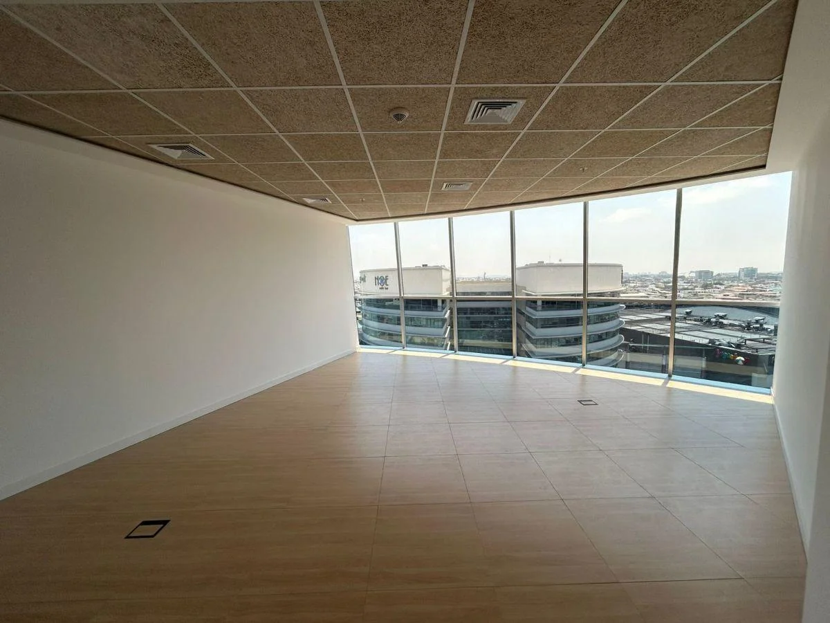 Oficina en Venta 61 m² - 100 Business Plaza - Mall del Sol - Guayaquil, Guayas — imagen 5