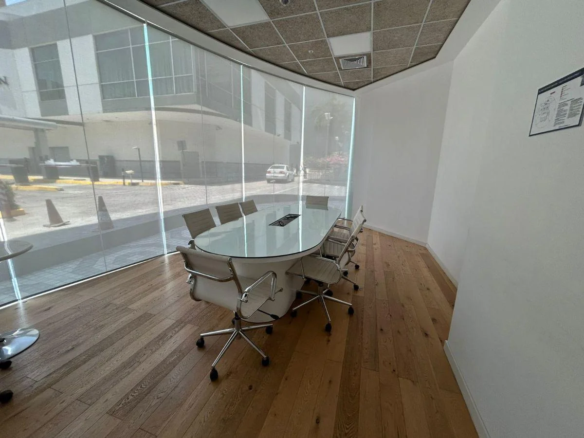 Oficina en Venta 61 m² - 100 Business Plaza - Mall del Sol - Guayaquil, Guayas — imagen 2