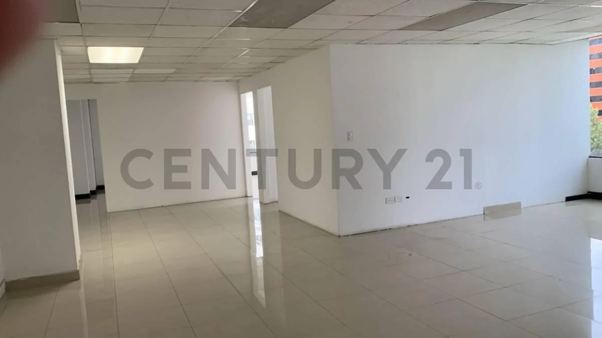 Venta Oficina Ed. Corporativo Sector La Carolina — imagen 3