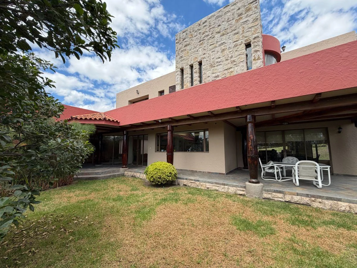 Hermosa Casa en Urbanización Privada — imagen 5