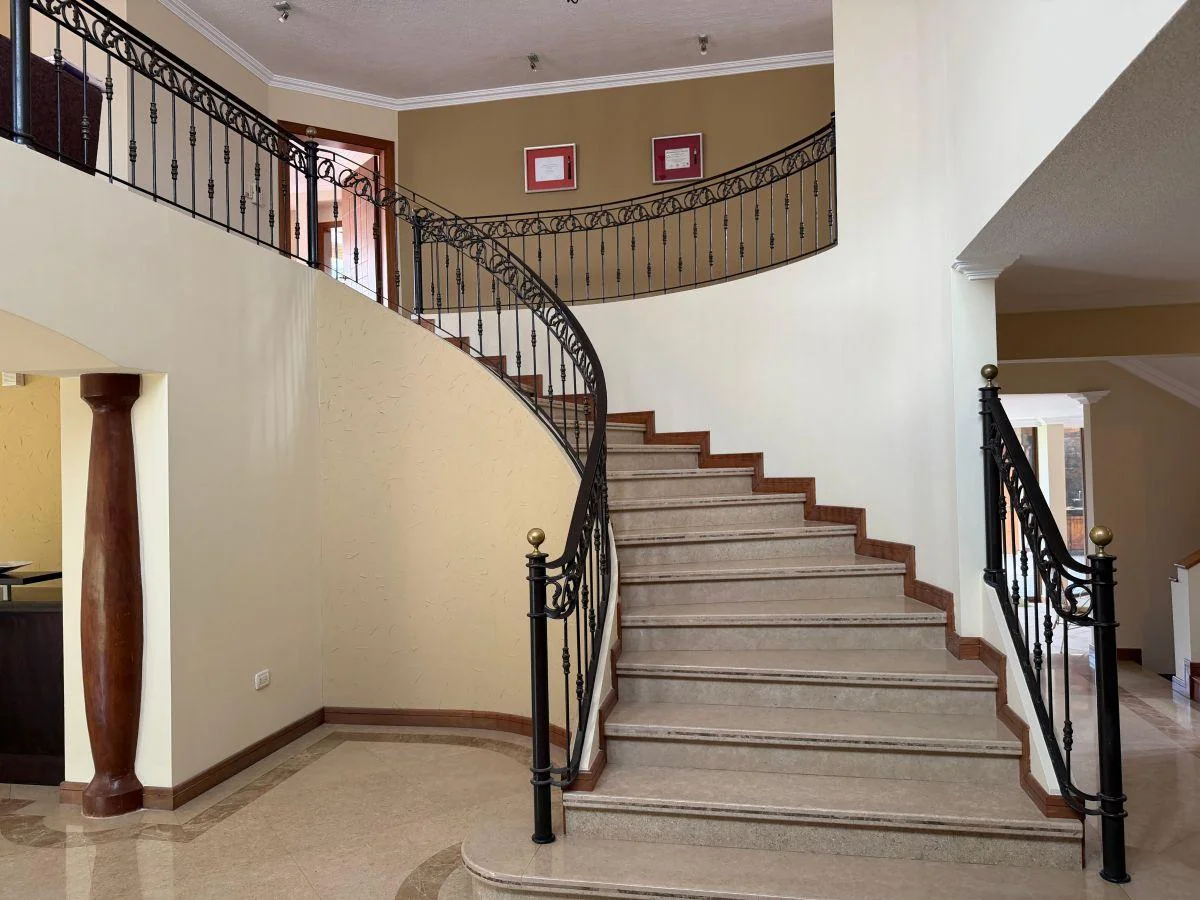 Hermosa Casa en Urbanización Privada — imagen 4