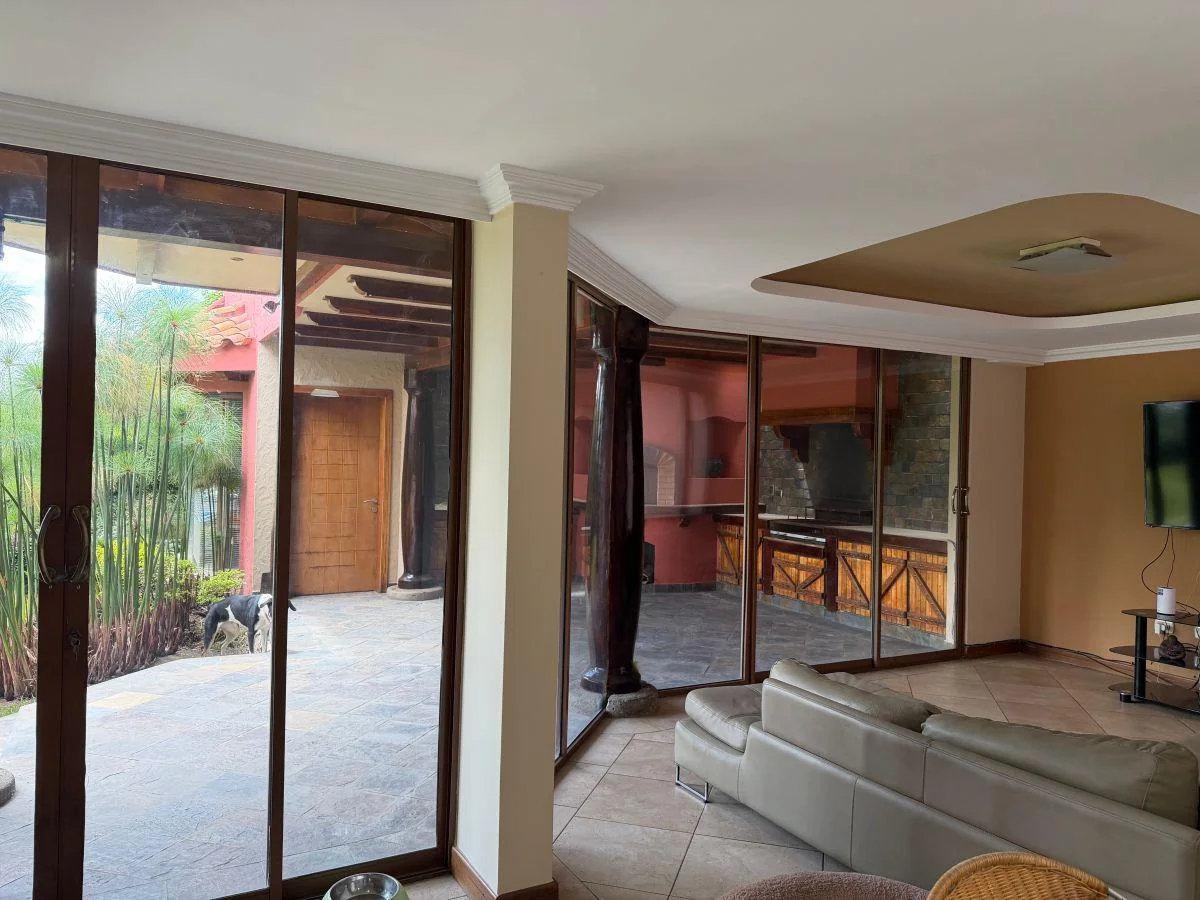 Hermosa Casa en Urbanización Privada — imagen 3