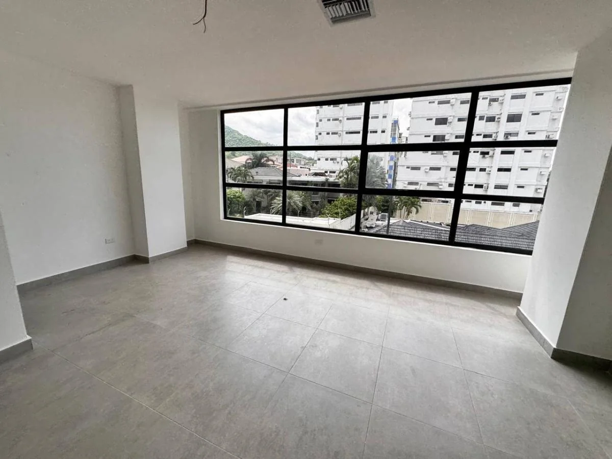 Oficinas en Venta 182 M²|edificio Inteligente| Av Leopoldo Carrera| Los Ceibos, Guayas — imagen 3