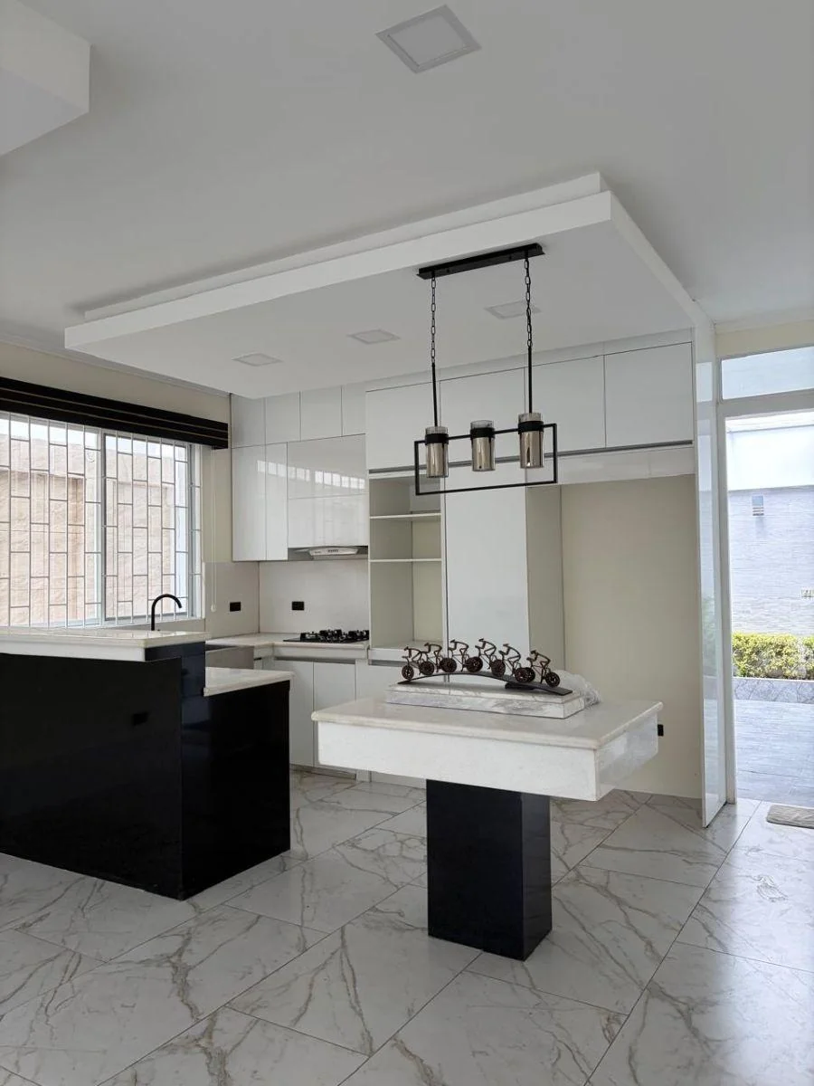 Vendo Hermosa Casa de Una Planta en Puerto Azul, Guayas — imagen 2