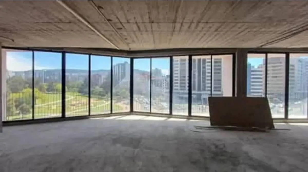 En Venta Amplia Oficina 140 m², 3 Parking, Balcones _edificio Epiq — imagen 5
