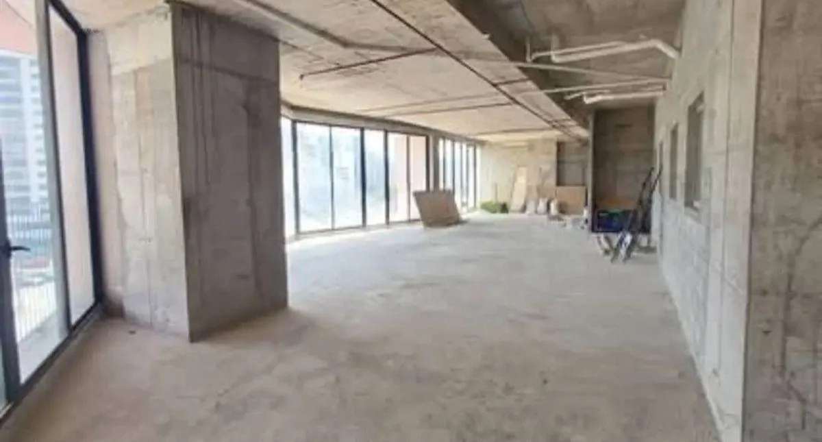 En Venta Amplia Oficina 140 m², 3 Parking, Balcones _edificio Epiq — imagen 4