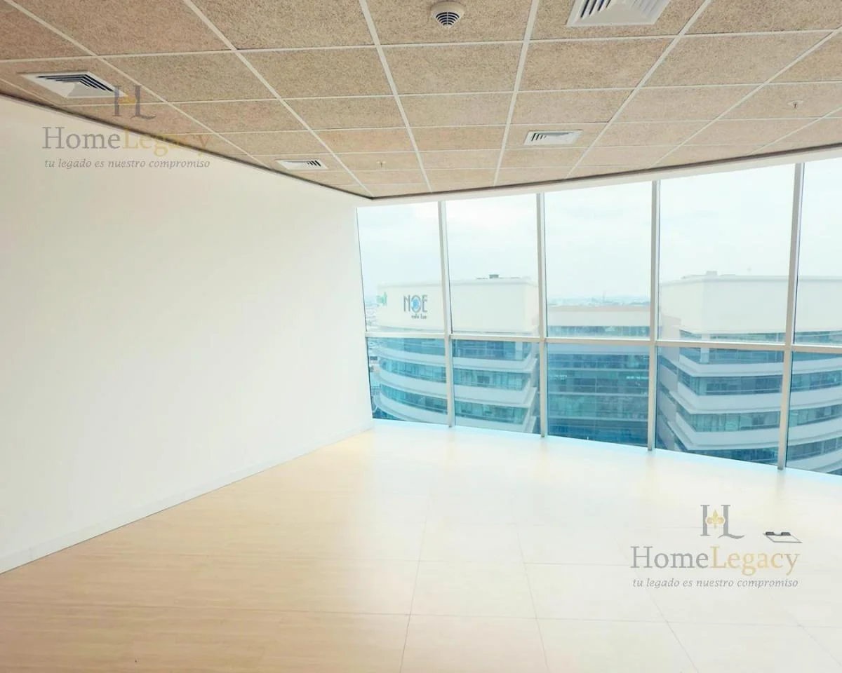 Venta de Oficina en Norte de Guayaquil - Frente Al Mall del Sol Am, Guayas — imagen 2
