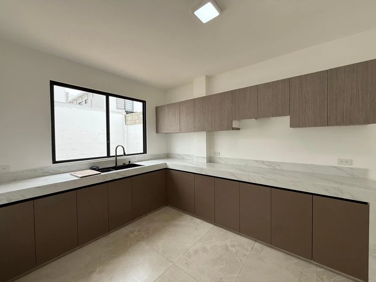Casa de 4 Dorm. con Acabados Premium en La Ciudadela Aguamarina, La Joya, Guayas — imagen 5