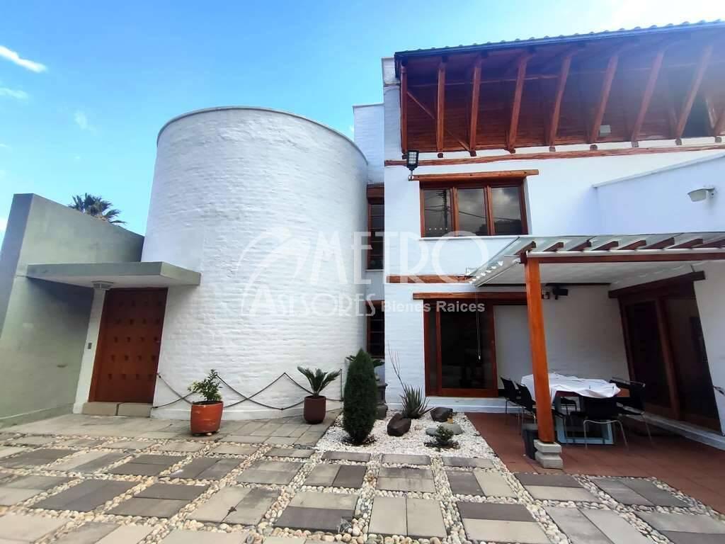 Casa en Venta 736 m² en Cumbayá Urb. Portal de Cumbayá 1 — imagen 8