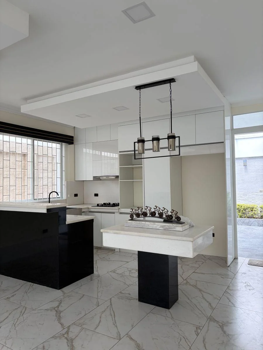 Vendo Casa de Una Sola Planta en Puerto Azul, Guayas — imagen 3