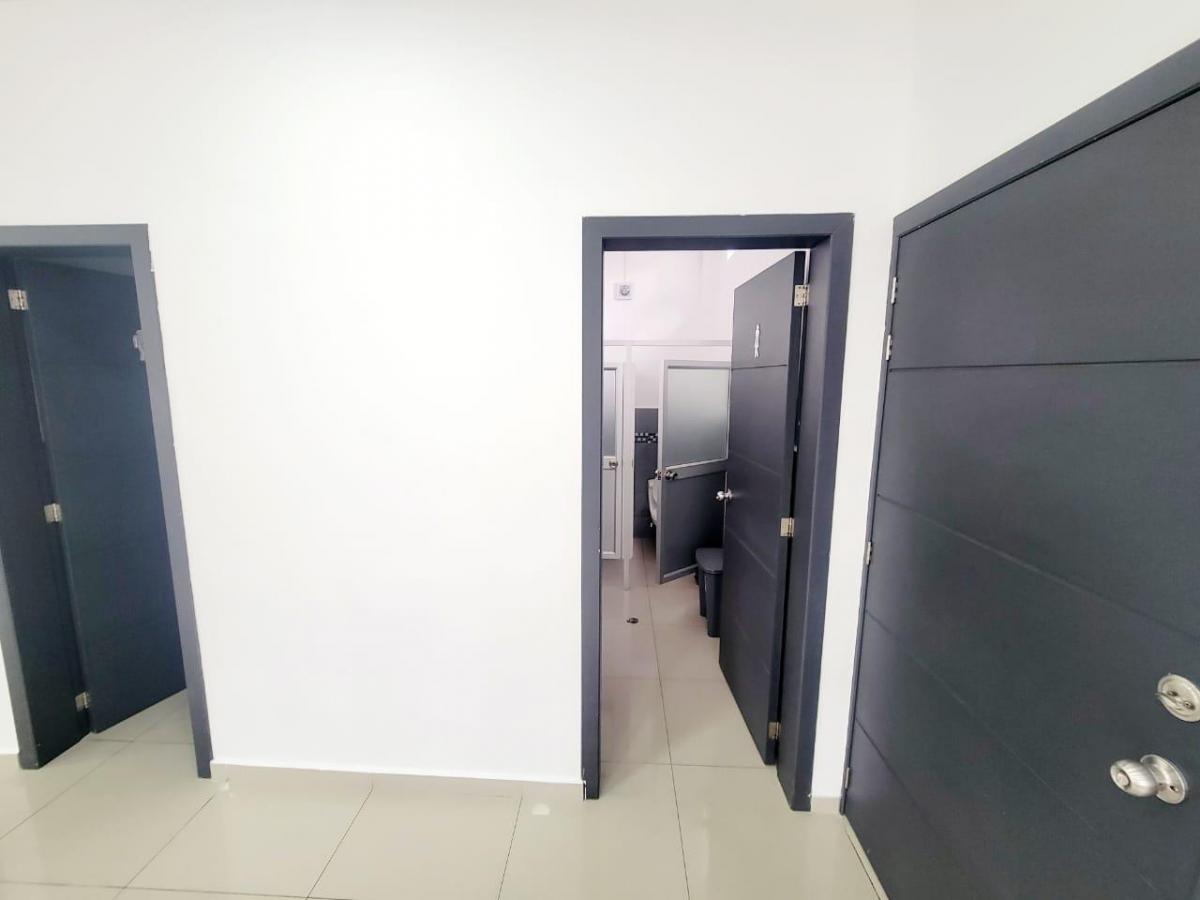 Oficina en 2 Pisos de Venta — imagen 5