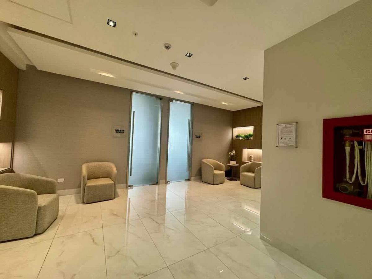 Oficinas en Venta 39 m² - Edif. Torre Millenium, Av Francisco de Orellana - Guayaquil, Guayas — imagen 3