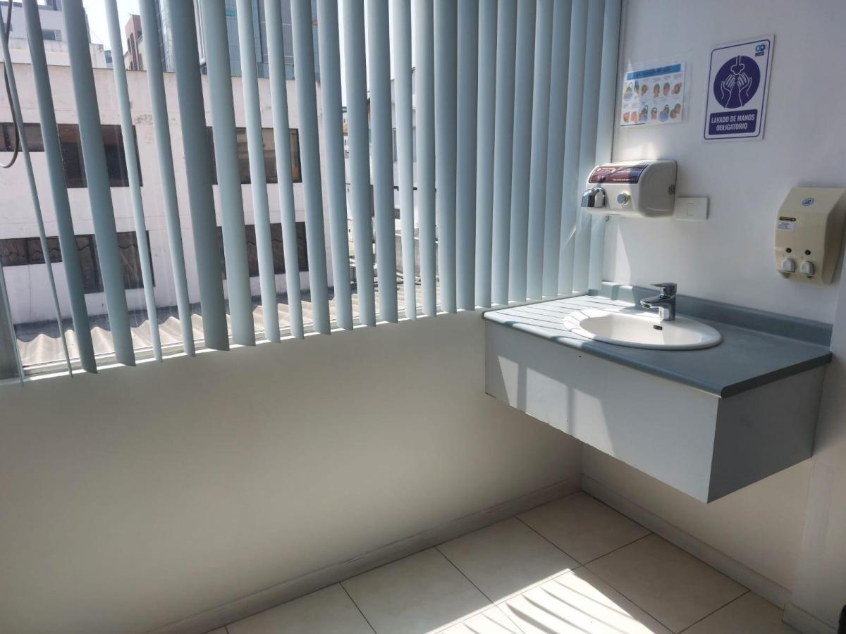 Vendo Alquilo Oficina / Local Comercial Sector La Carolina 380 m² $320.000/ $2500 — imagen 2