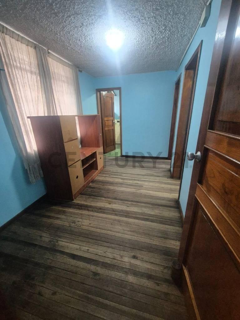 Venta de Casa con Terreno en El Sur de Quito — imagen 3