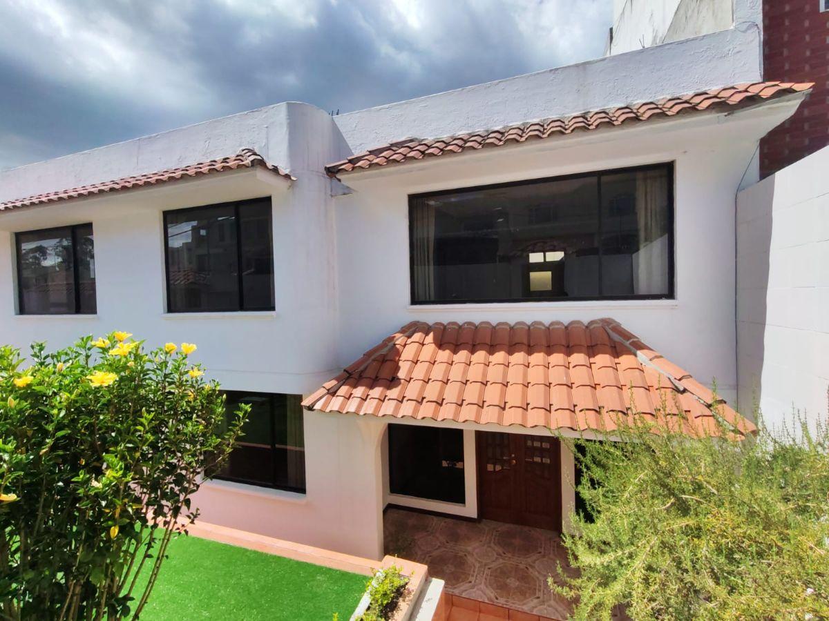 Casa Rentera en Venta | 4 Departamentos | Intercambiador de Carcelén — imagen 10