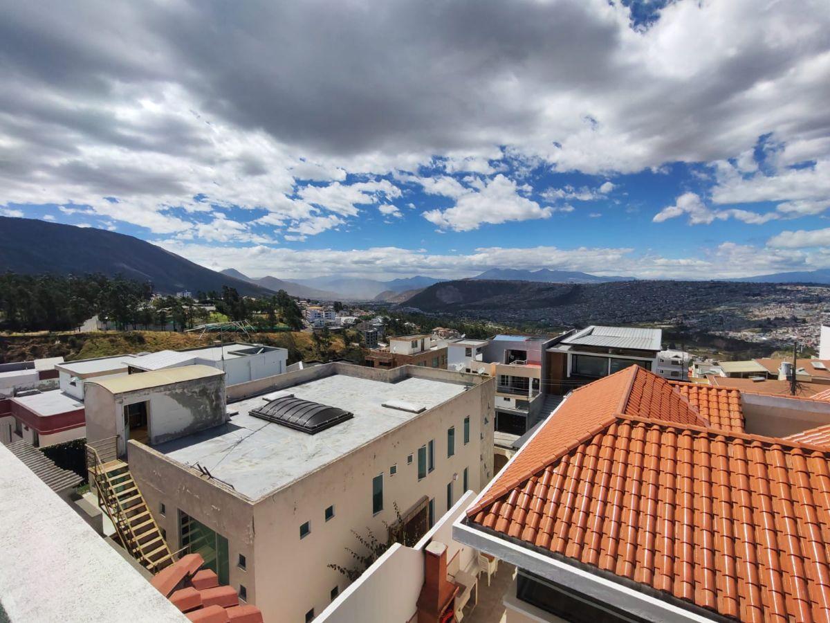 Casa Rentera en Venta | 4 Departamentos | Intercambiador de Carcelén — imagen 9