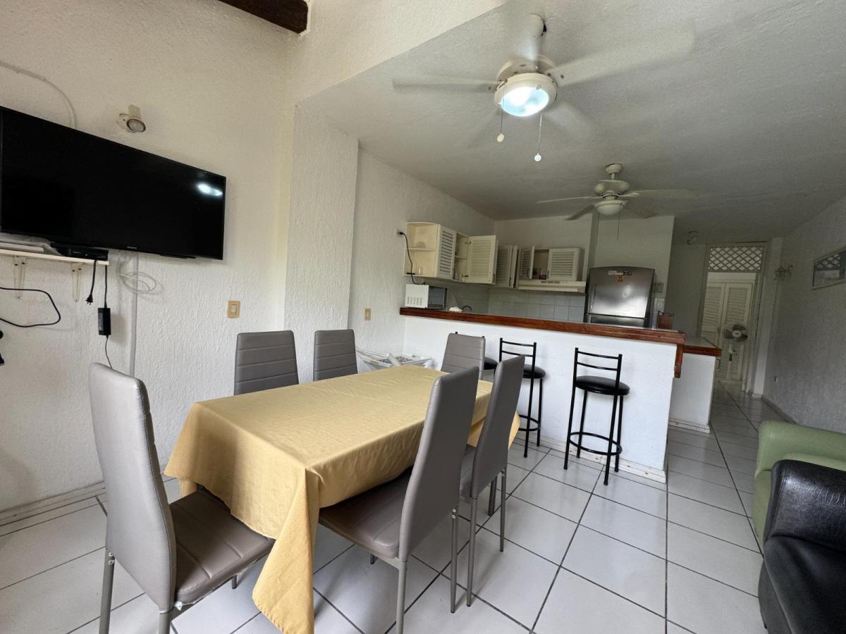 Departamento Dúplex Dos Dorm. en Venta, Frente Al Mar, con Línea Blanca — imagen 7