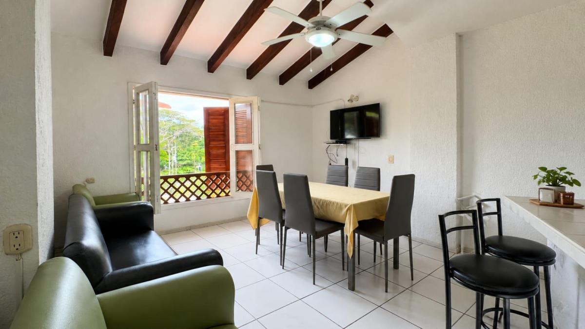 Departamento Dúplex Dos Dorm. en Venta, Frente Al Mar, con Línea Blanca — imagen 2