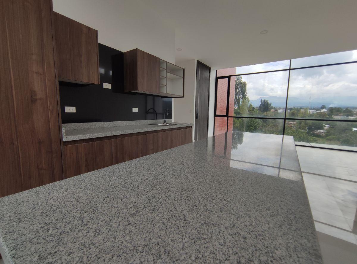 Venta Departamento con Terraza 3 Dorm. en Tumbaco — imagen 8