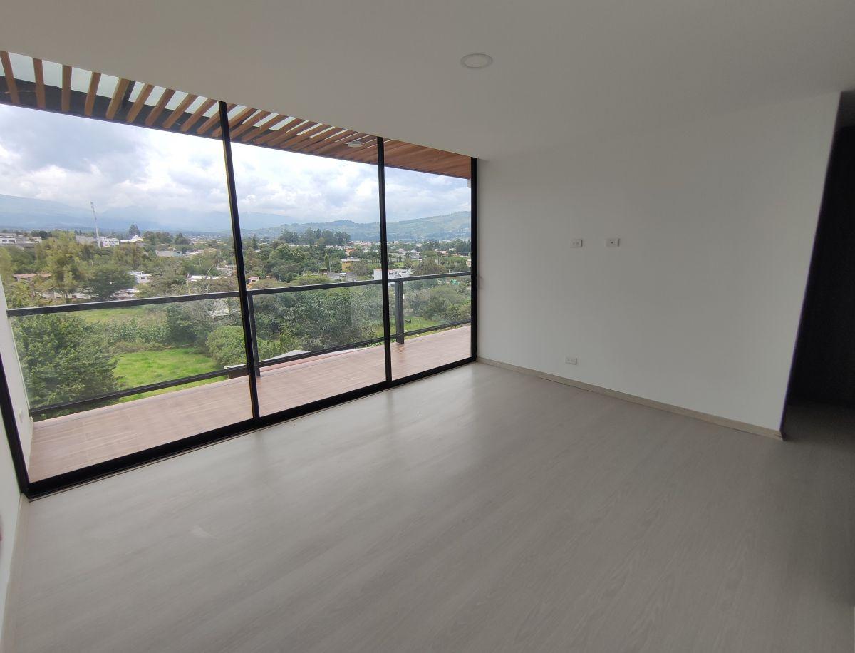 Venta Departamento con Terraza 3 Dorm. en Tumbaco — imagen 6