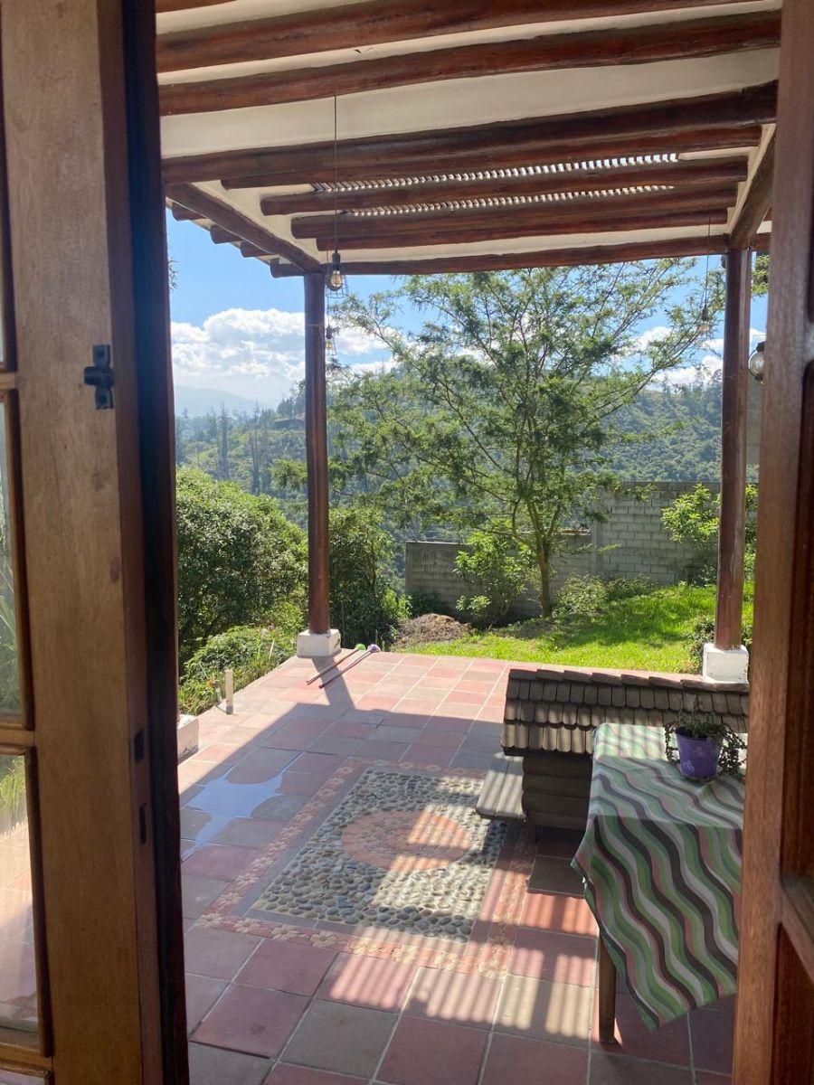 Linda y Amplia Casa con Hermosos Ambientes Estilo Rustico — imagen 9