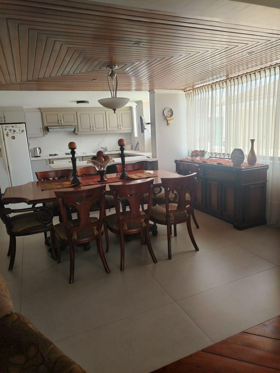 Vendo Casa con 3 Departamento Urbanizacion El Condado — imagen 10